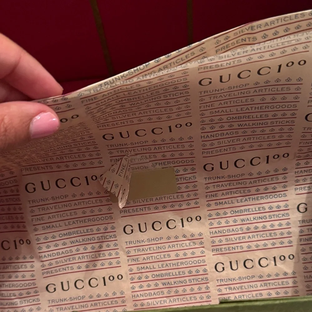 Gucci authentic Olive Green Decorative Box